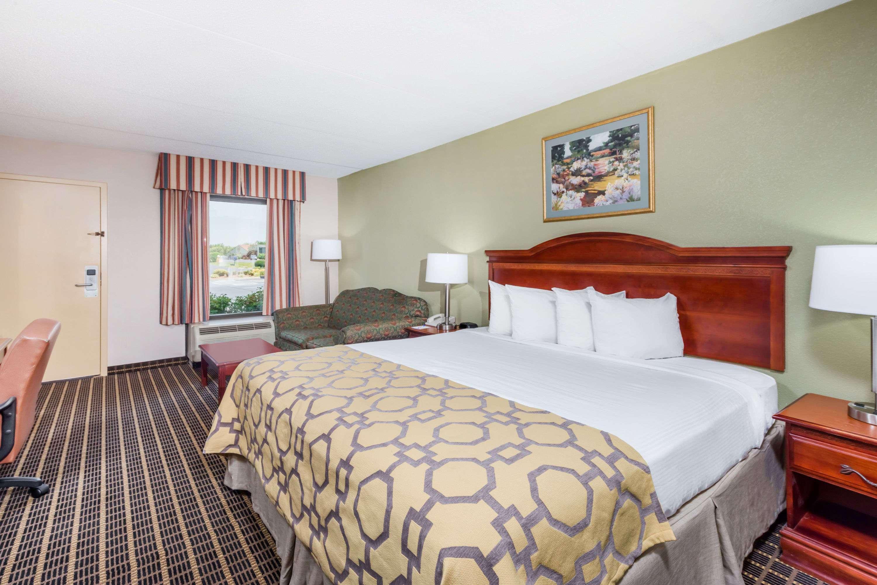 Baymont By Wyndham Clarksville Northeast Esterno foto