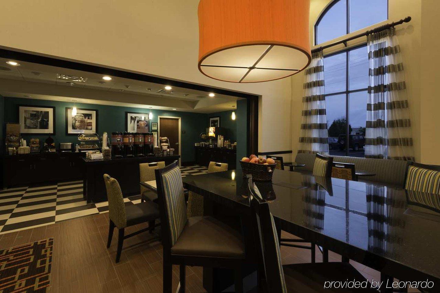Baymont By Wyndham Clarksville Northeast Esterno foto
